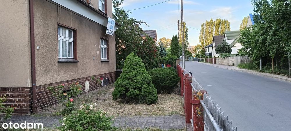 Atrakcyjnie położony dom 140 m² | duży ogród | 2 mieszkania | 2 garaże