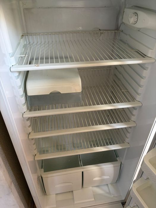 Geladeira segunda mão em boa estado