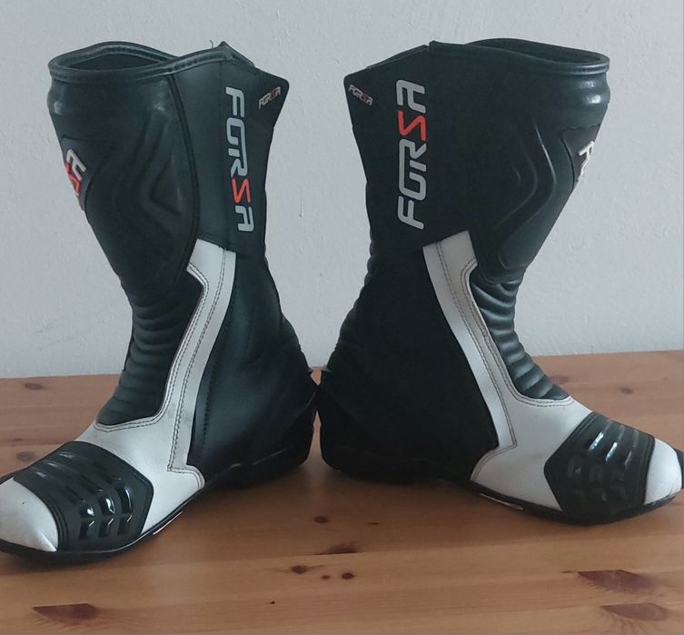Vendo Fato e Bota