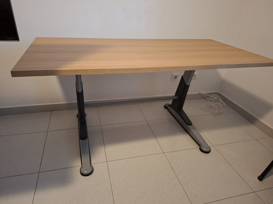 Secretaria tampo madeira