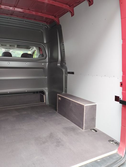Zabudowa, podłoga, ściana VW CRAFTER/ MAN TGE L3H3