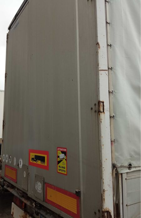 Ворота полуприцепа