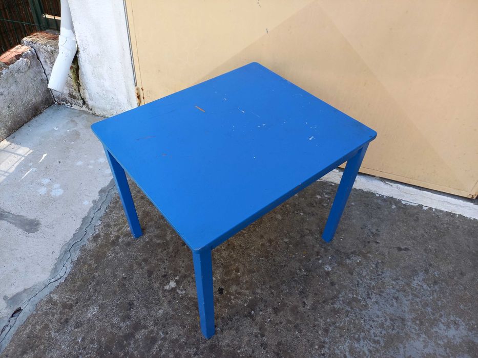 Mesa em Madeira para Criança