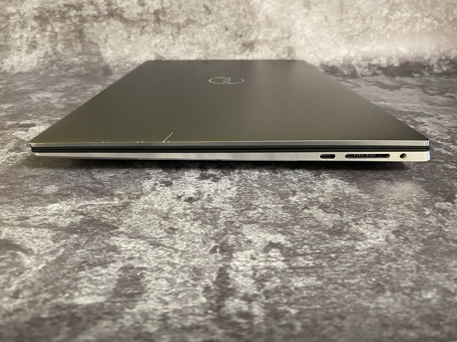 Dell XPS 15 9510 і7-11800H 8ядер 16Gb 512Gb UHD+ 4k touch IPS 15,6” RTX3050 4GB