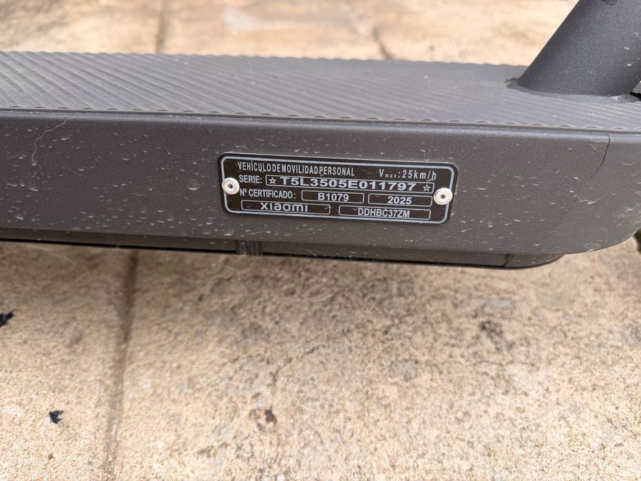 Vendo trotinete eletrica