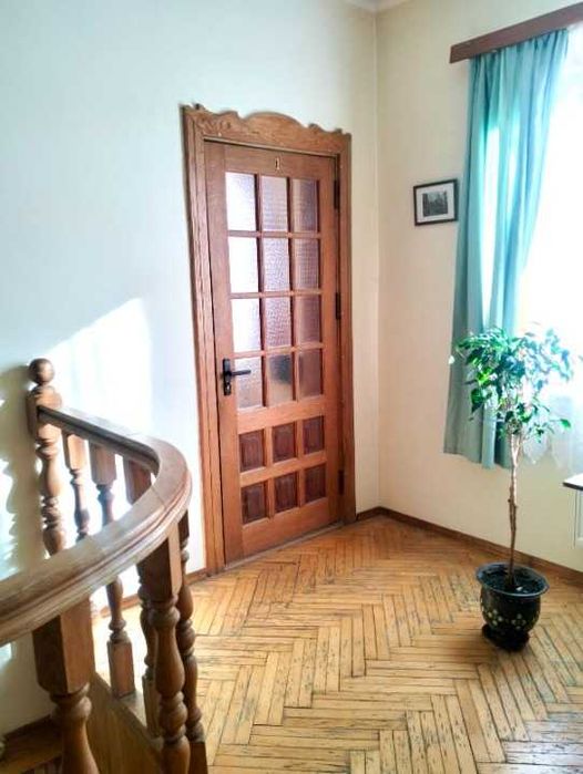 Оренда 2-3 кім. частини Будинку. Брюховичі