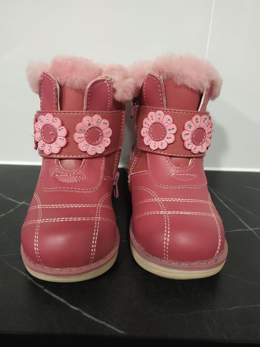 Чобітки зимові на дівчинку
