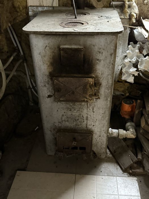 Продам Котел твердотопливный на дровах
