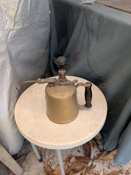 Pulverizador antigo