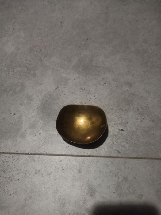 Латунна мильниця