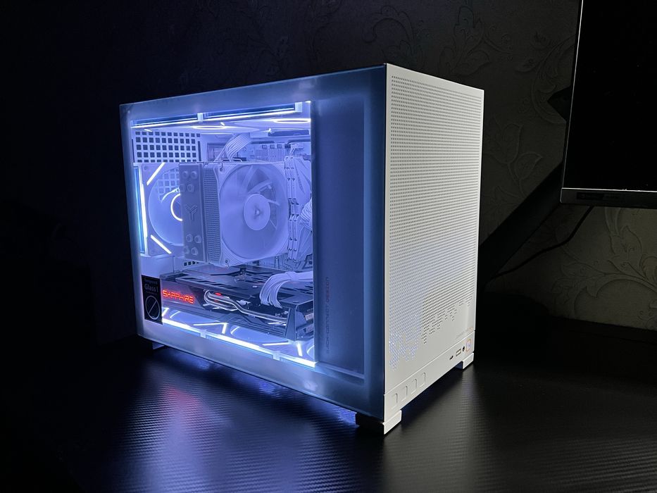 Компактный Игровой ПК/Компьютер  (Новый/Гарантия 2 года)