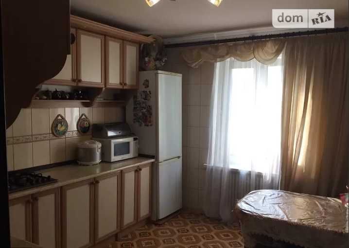 Продаж 2 кімнатної квартири