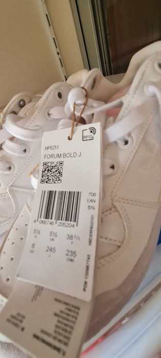 Sapatilhas adidas novas mulher
