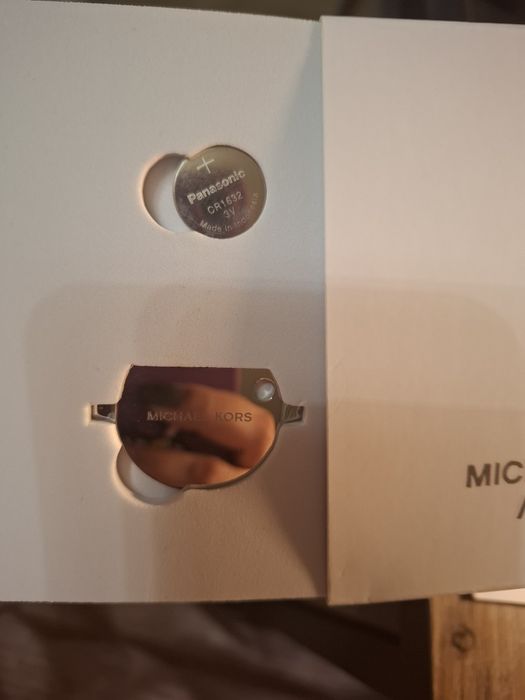 Фітнес браслет Michael Cors новий