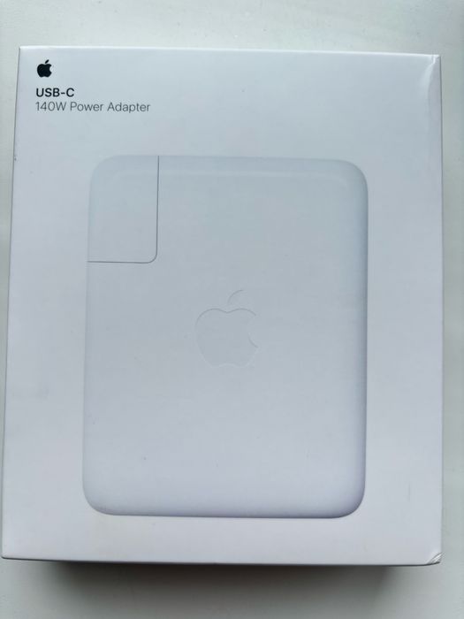 Зарядка Apple 140W USB-C A2452 для MacBook Pro Нова
