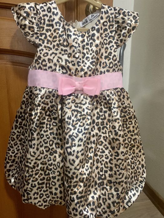 Святкове плаття для дівчинки