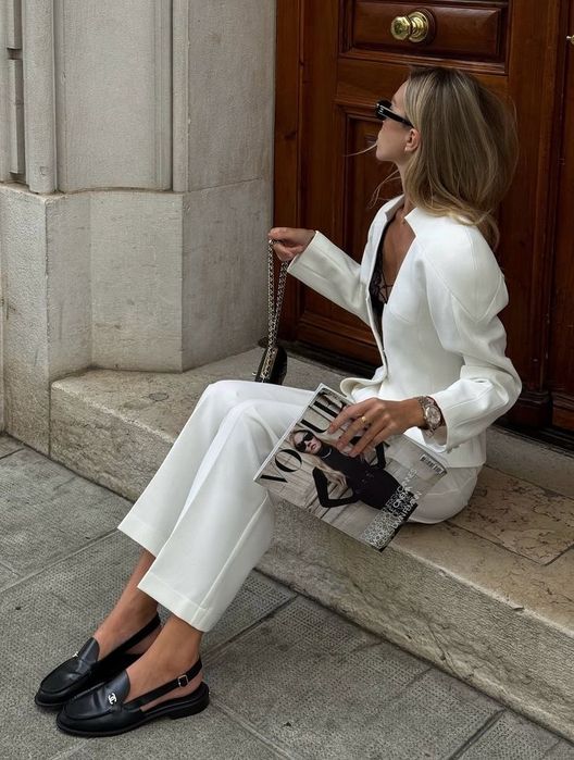 Chanel 2026 мюлі тапки лофери слінгбеки балетки босоніжки сандалі лодочки мюли шлепки тапочки сандали босоножки шанель кожа замша лоферы мокасини
