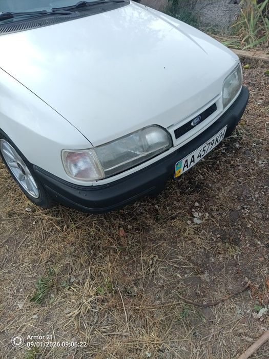 продаж Форд Сієра 1.8 т.д