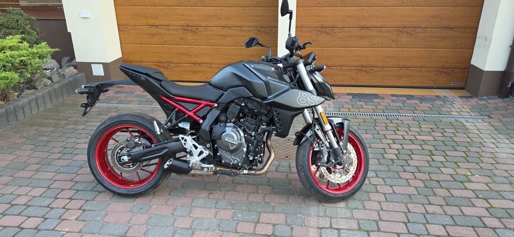 Suzuki