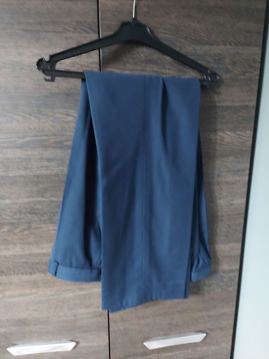 Giacomo Conti Garnitur męski 188/120/106