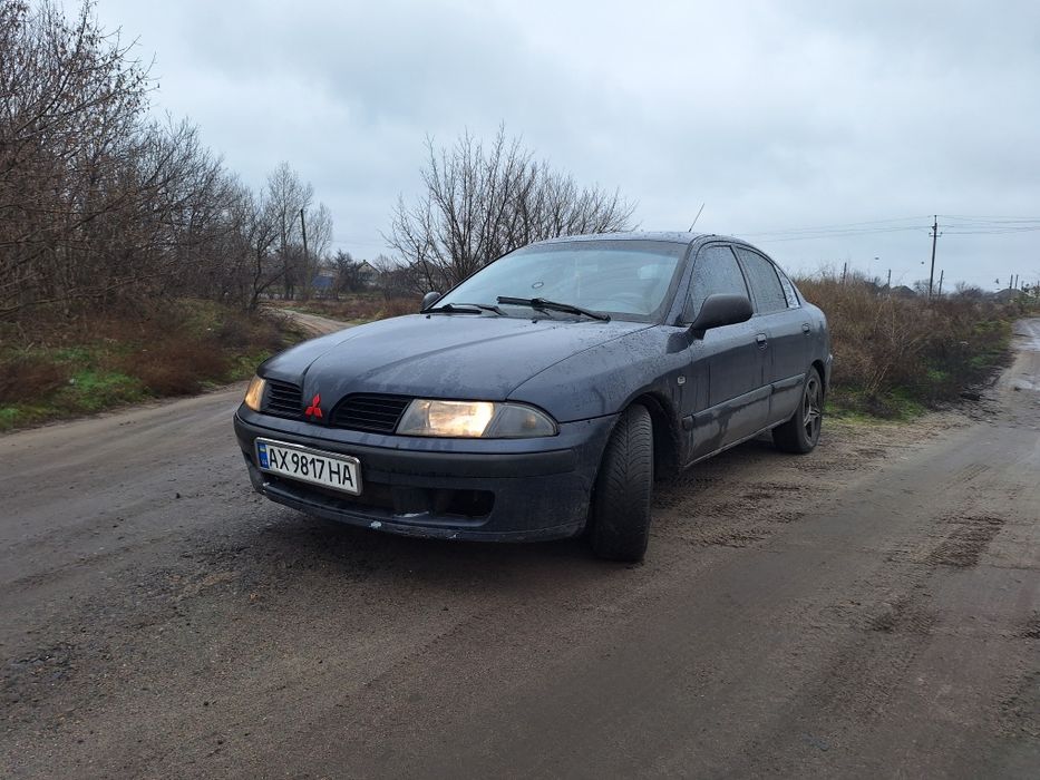 Mitsubishi Carisma газ/бензин 1.6. 2002-року