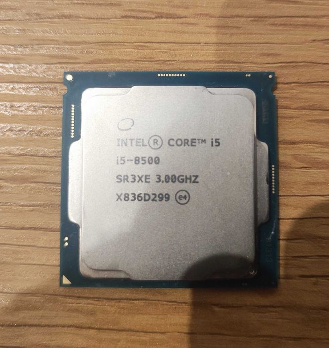 Procesor Intel i5-8500 + chłodzenie Intel | LGA 1151
