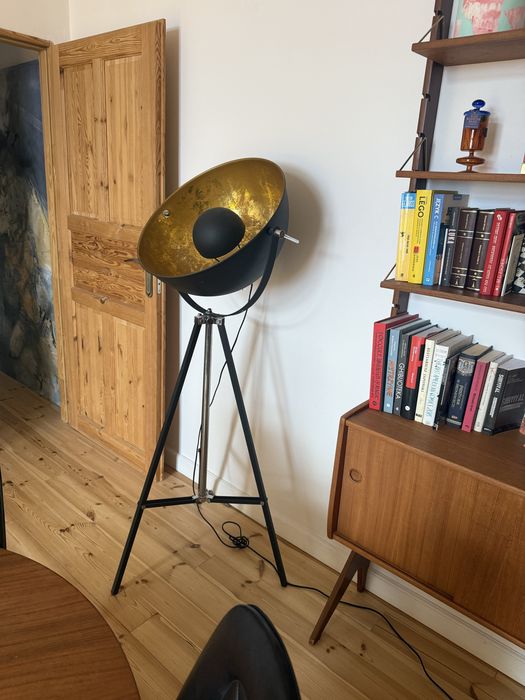 Lampa podlogowa thames