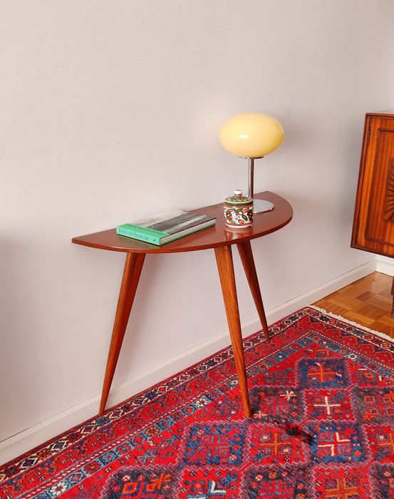 Mesa de Apoio com Pés Palito