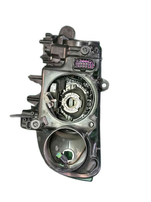 Ótica / Farol Direito SKODA SUPERB II 3T1941016E (OEM) | 1ZS24704710 (OEM)