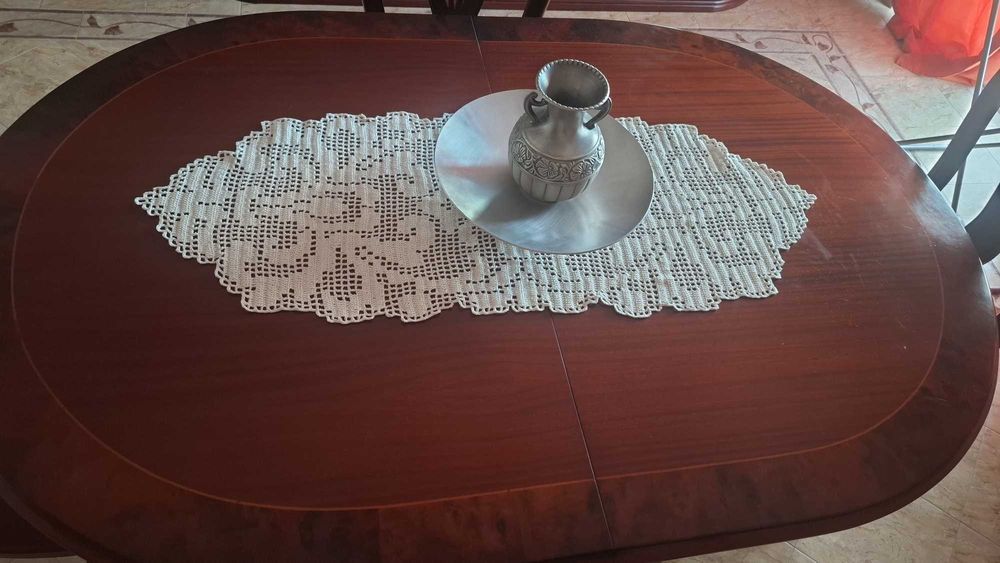 Mesa madeira impecavel