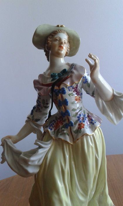 Figura antiga de porcelana Meissen