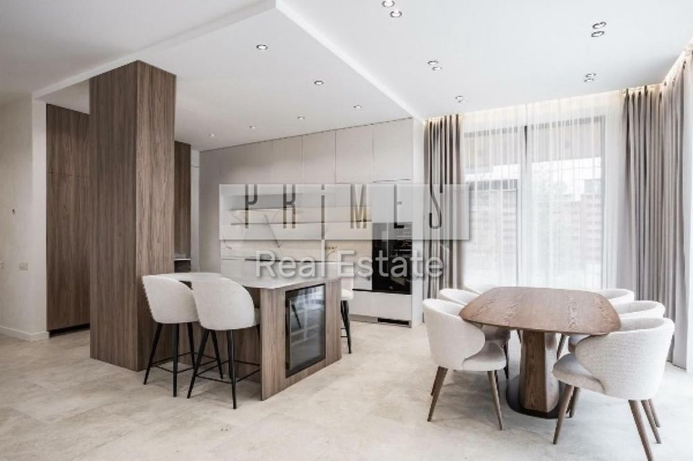 Продаж будинку Лісники, новий ремонт. Газ. Стіни-цегла.