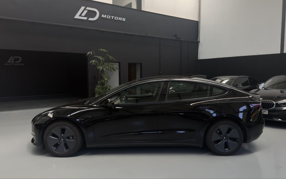 Tesla Dual Motor Longe Range Ano 2022 ( km 86.000 )