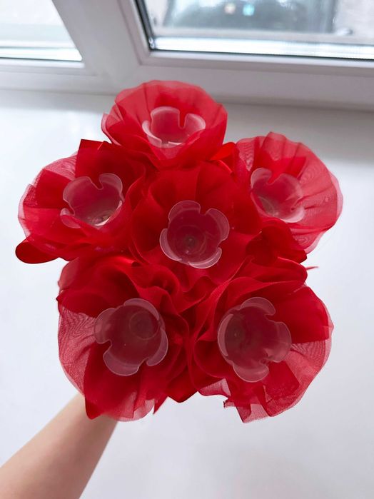 Цветы под конфеты рафаэлло ферреро для формирования букета на подарок