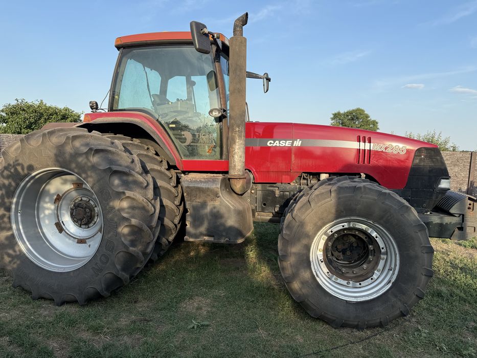Трактор Case МХ285 з автопілотом John Deer