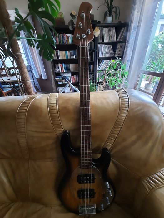 Gitara basowa Sterling by Music man stingray ray34hh natural burst sat