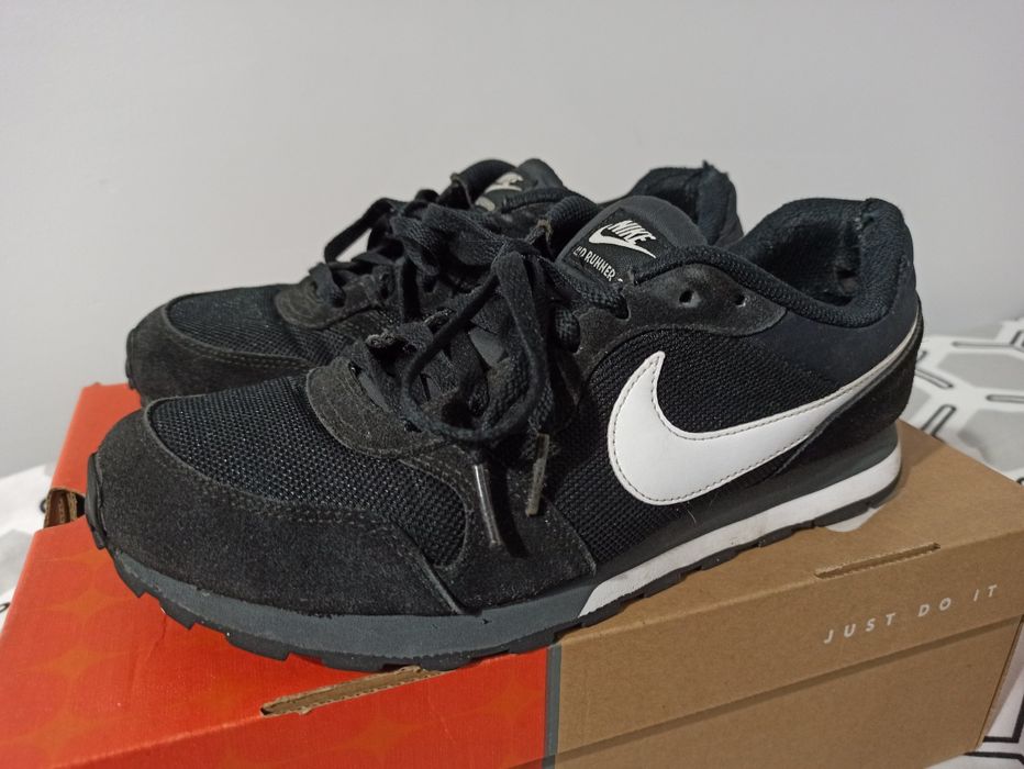 Nike MD Runner 2 rozm. 42 Buty męskie