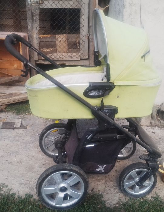 Каляска люлька зелена