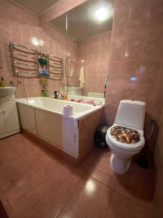 Продається будинок на Старому місті