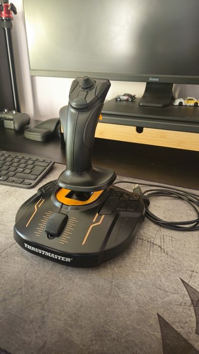 Joystick/kontroler Thrustmaster T.16000M FCS PC
