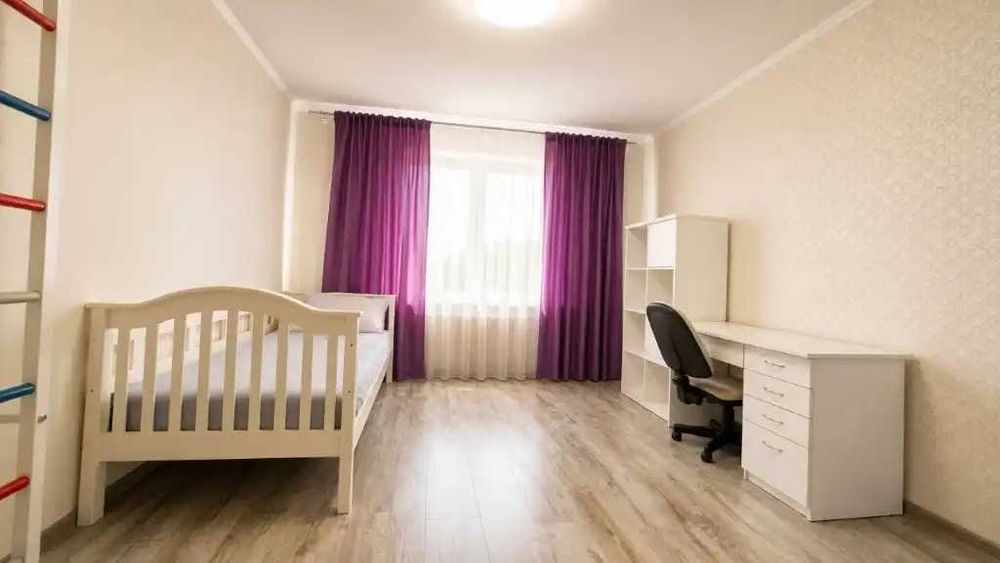 Продам 3к квартиру на ж/м Тополь-3