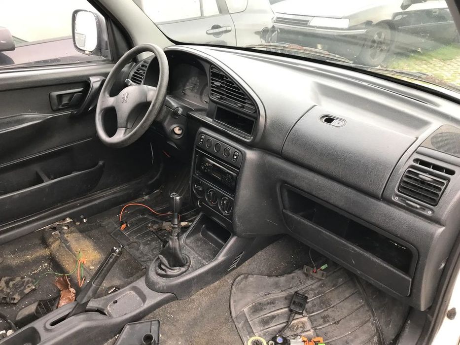 Peugeot Partner 1.9D 1997 - Para Peças