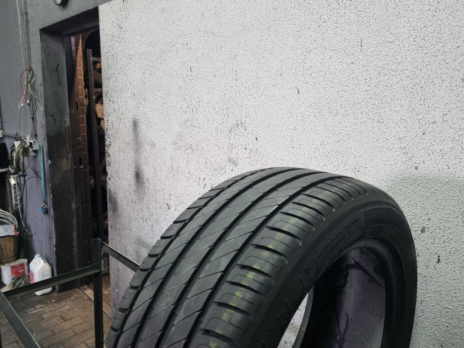 225/50/17 94W Kleber Dynaxer Hp4 Dot.1024R