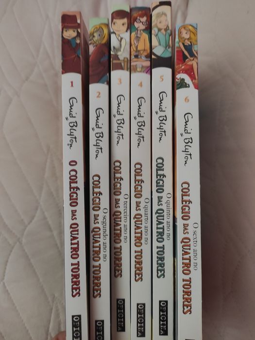 Coleção de livros juvenis