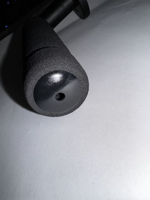 Klamka ciepła Xenia czarna szyld dzielony okragły WC komplet