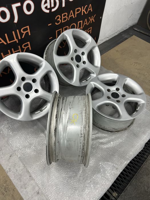Диски 5.120р16 r16 bmw трафік віваро т5 т6