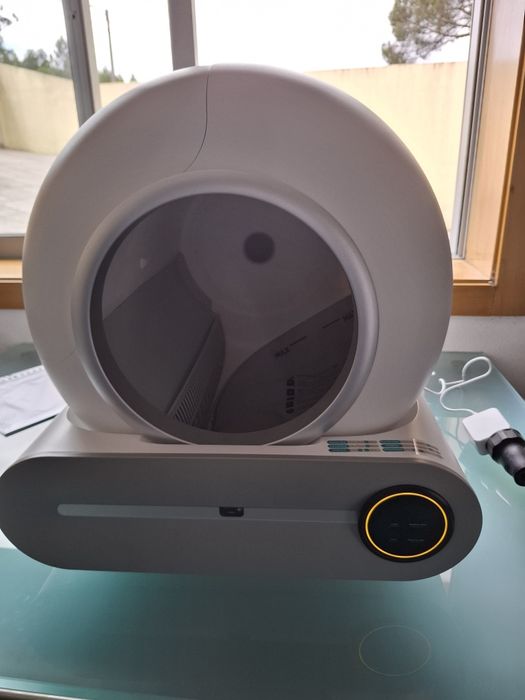 Caixa de areia automática para gatos