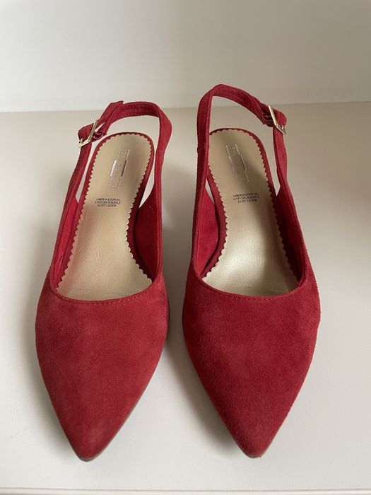 Туфлі-лодочки з відритою пятою