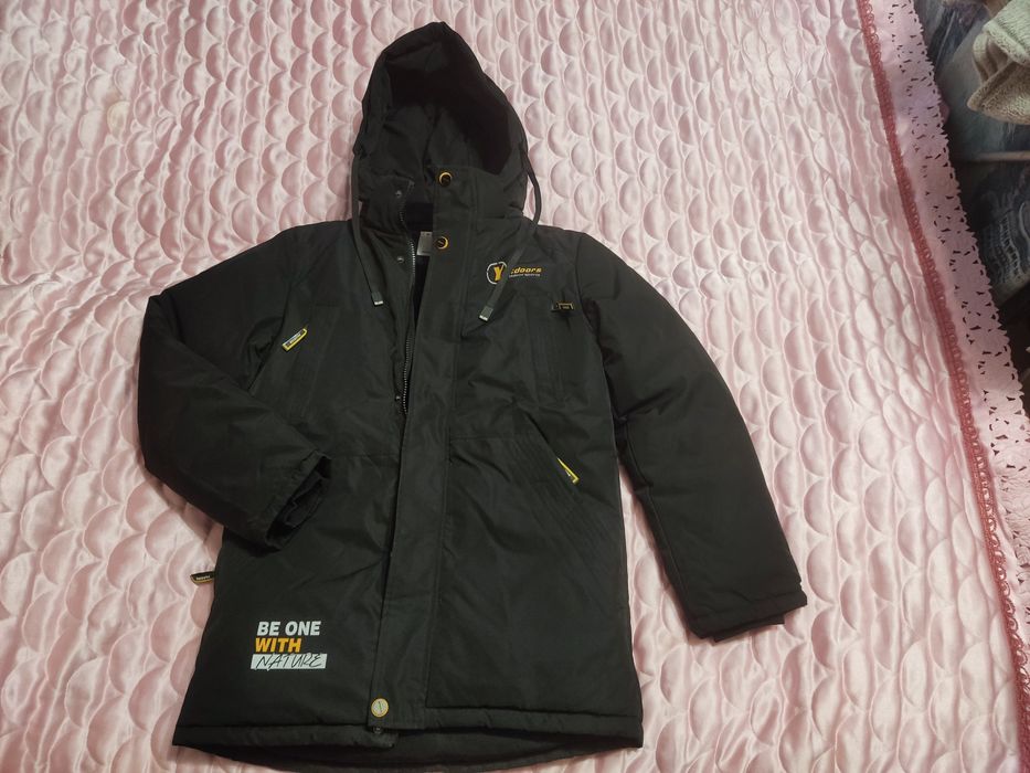 Зимова куртка в ідеальному стані