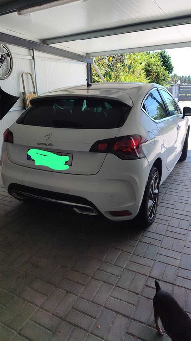Carro Citroen DS4